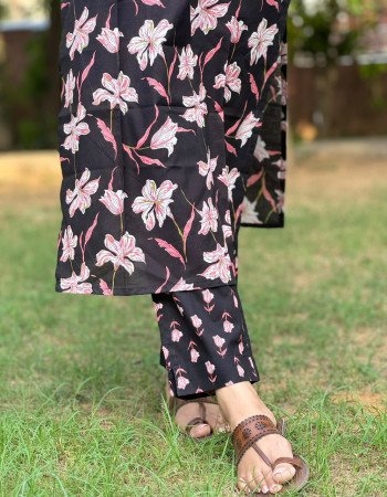 BLACK FLORALS SUIT SET