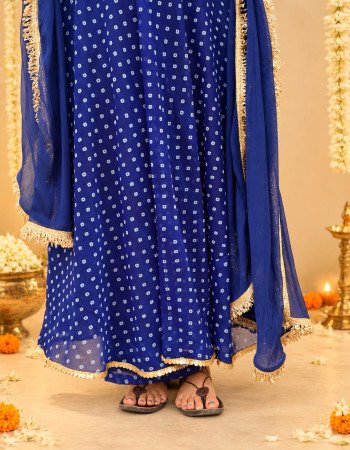PREETI BLUE GHER SET