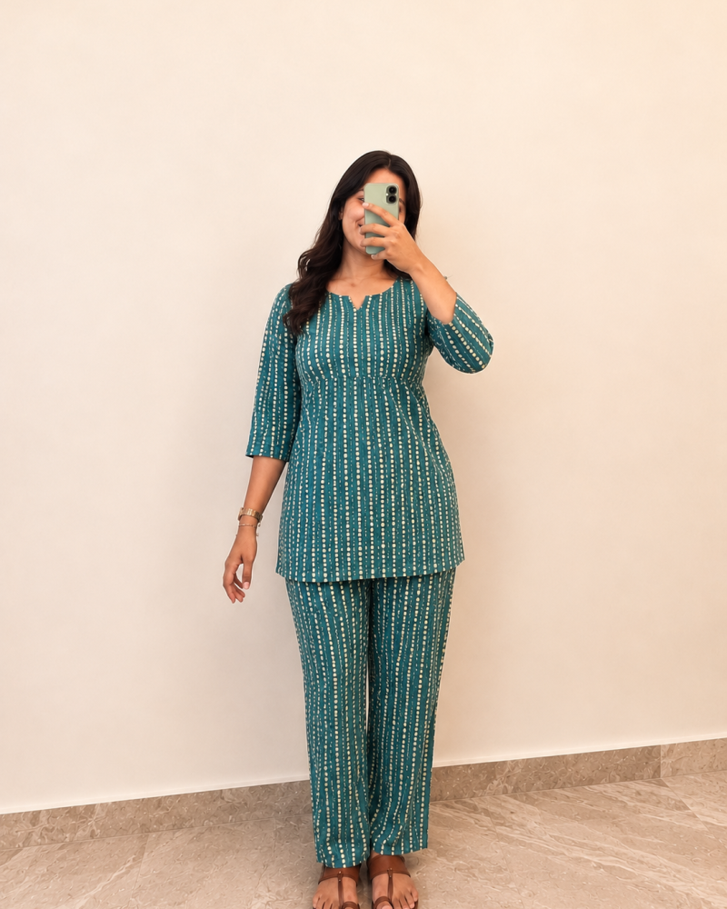 GREEN DOTS  NIGHT SET