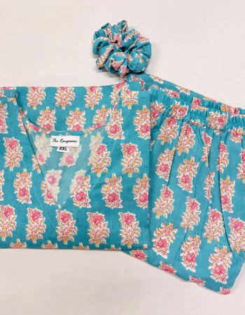 BLUE FLORAL MOTIF NIGHT SET