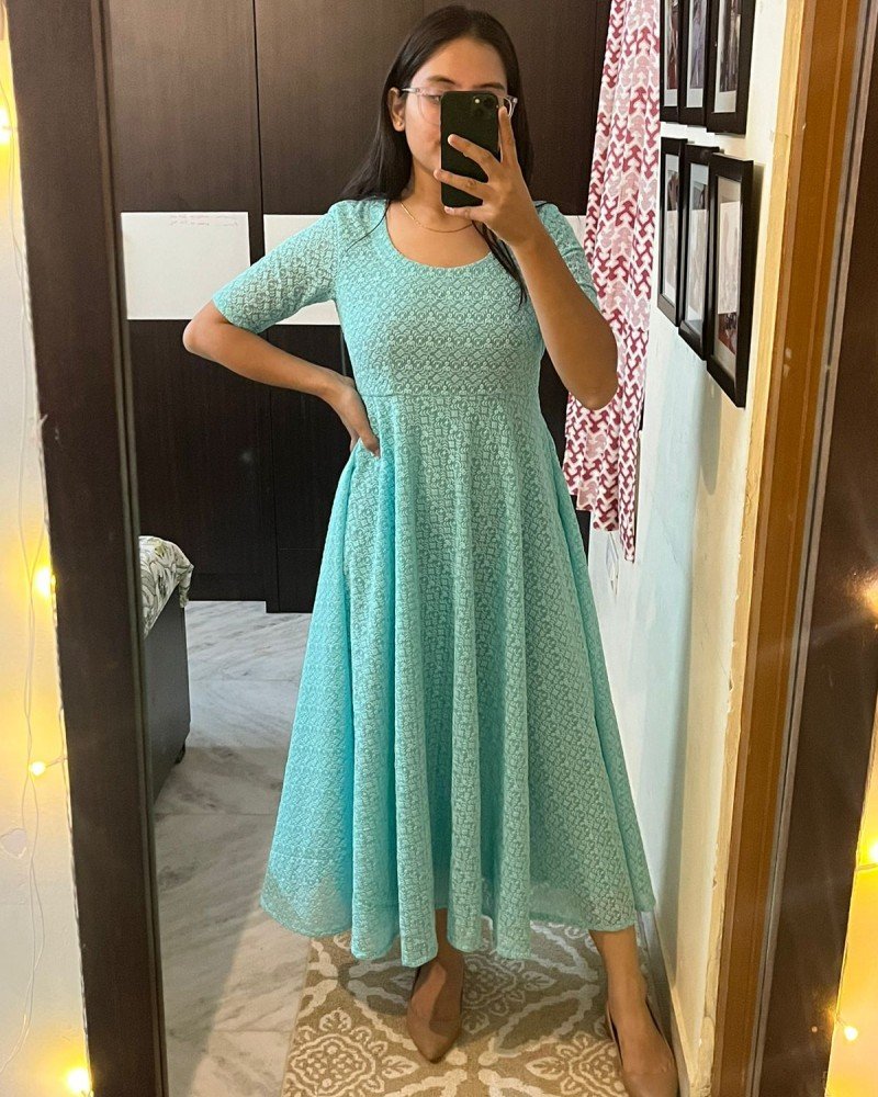 FEROZI CHIKANKARI UMBRELLA GHER KURTI