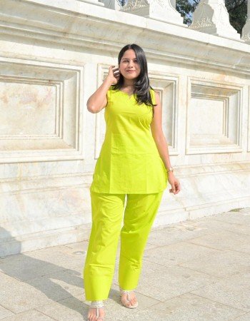 SOLID NEON GREEN FARSI SET 