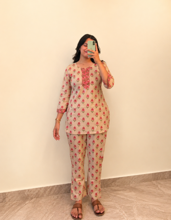 PINK FLOWER BOOTA NIGHT SET