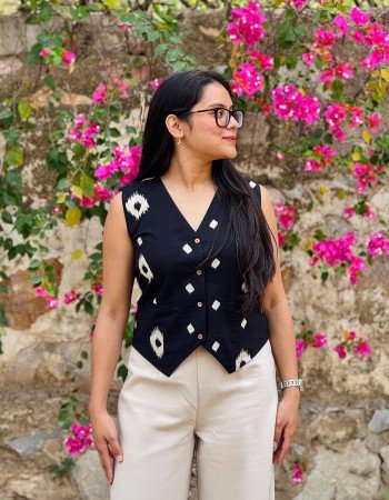 BLUE MAROON MOTIF VEST TOP