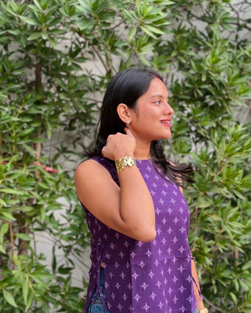 PURPLE BANDHANI MOTIF PIHU TOP