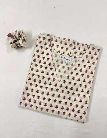 COMBO OF 2 LONG STRAIGHT KURTIS(M)