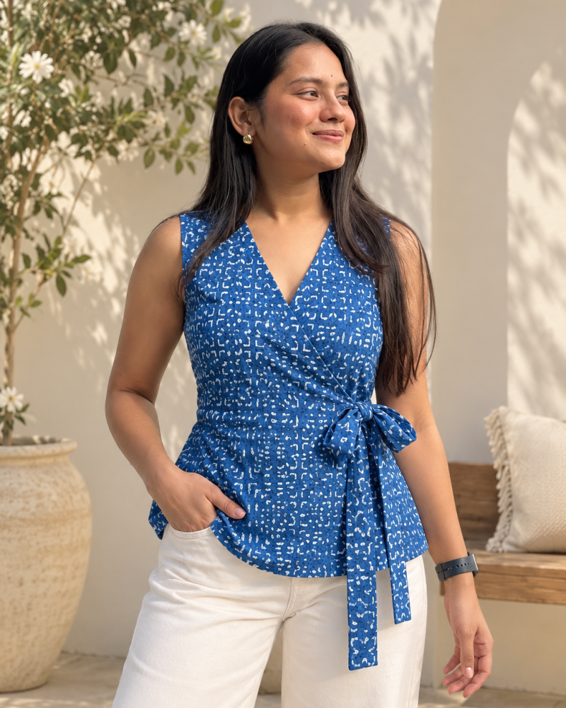 INDIGO KNOT TOP