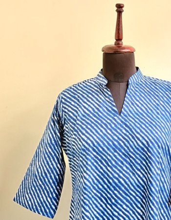 BLUE LEHRIYA LONG STRAIGHT KURTI