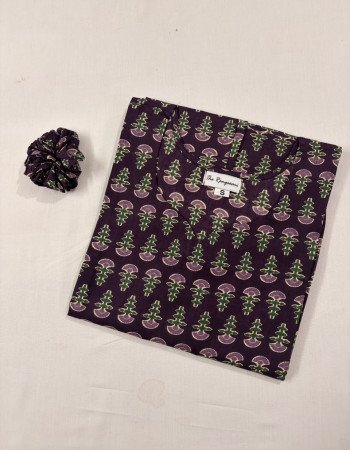 COMBO OF 2 LONG STRAIGHT KURTIS(S)
