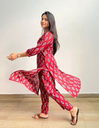 MAROON  IKAT PRINT KURTA BOTTOM SET