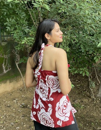 CREAM BLACK LITTLE MOTIF BACKLESS SHORT KURTI 