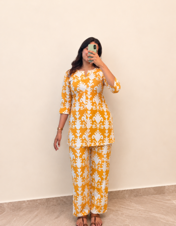 YELLOW ORCHID NIGHT SET