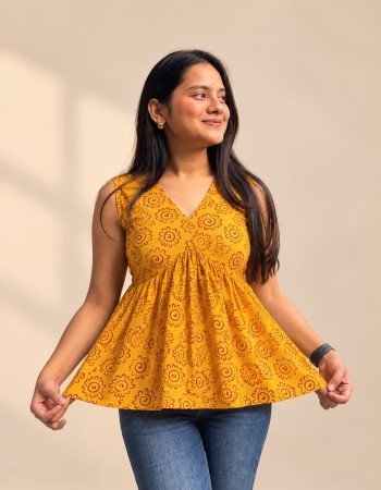 MUSTARD RED HANDBLOCK CLAIRE TOP