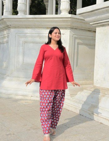RED MOTIF HANDBLOCK FARSI SET 