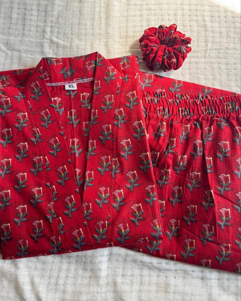 RED LITTLE FLORAL MOTIF KURTA BOTTOM SET