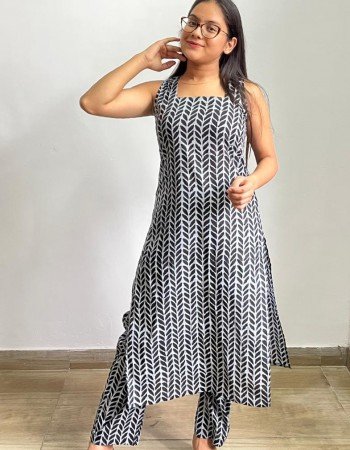 BLACK LITTLE LEAF KURTA BOTTOM SET