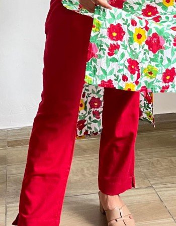 RED STRAIGHT PANTS 