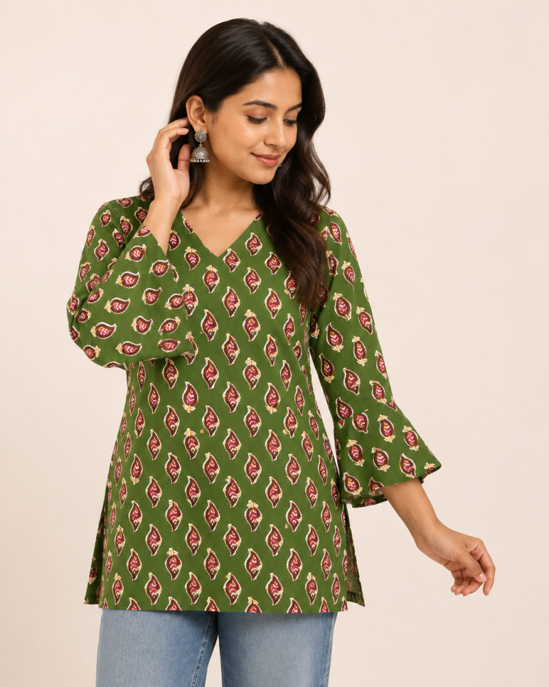 GREEN SHORT STRAIGHT KURTI