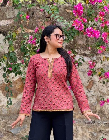 BLUE FLOWER BOOTA SUPER SHORT STRAIGHT KURTI 