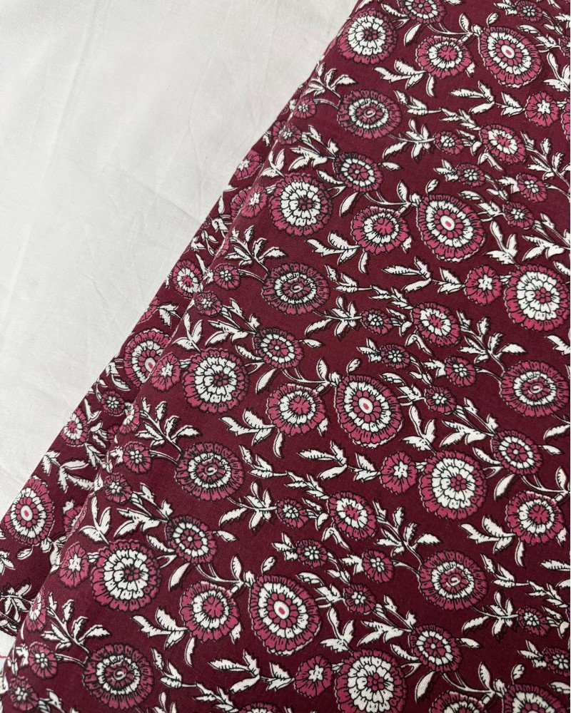 MAROON LITTLE FLORAL THICK COTTON LONG STRAIGHT KURTI