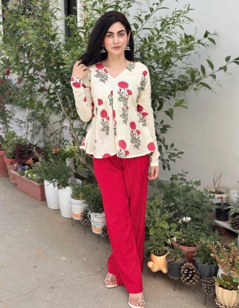 RED FLOWER BOOTA CLAIRE TOP