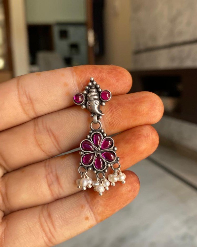 GANESHA SILVER EARRINGS