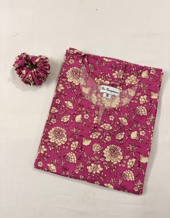 COMBO OF 2 LONG STRAIGHT KURTIS(S)