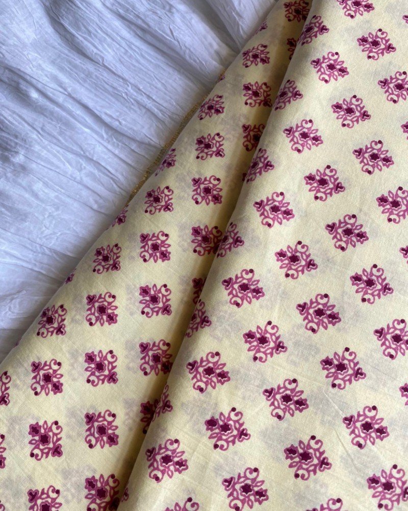 CREAM PURPLE DIAMOND LONG STRAIGHT KURTI