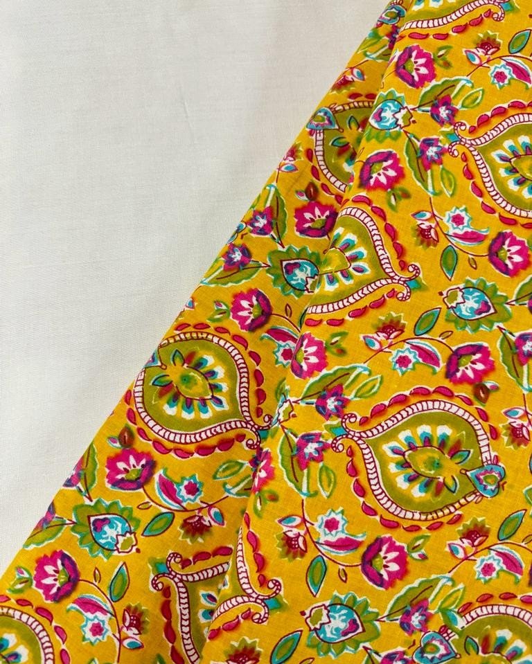 YELLOW MOTIFS NIGHT SET