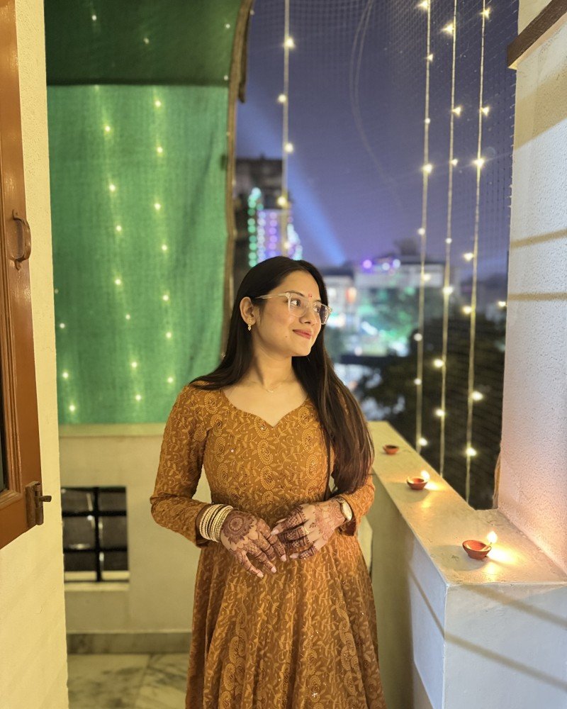 BROWN CHIKANKARI UMBRELLA GHER KURTI