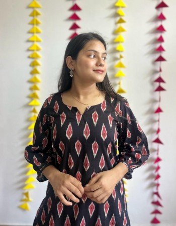 BLACK IKAT KURTA BOTTOM SET
