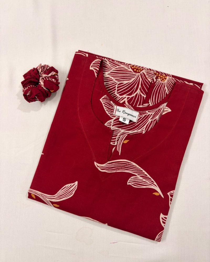 COMBO OF 2 LONG STRAIGHT KURTIS(S)
