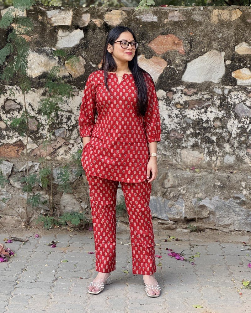 BLUE MAROON MOTIF NIGHT SET