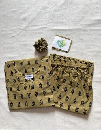 CREAM BLACK LITTLE MOTIF NIGHT SET