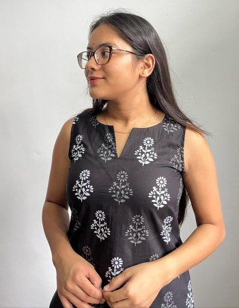 BLACK MOTIF KURTA BOTTOM 