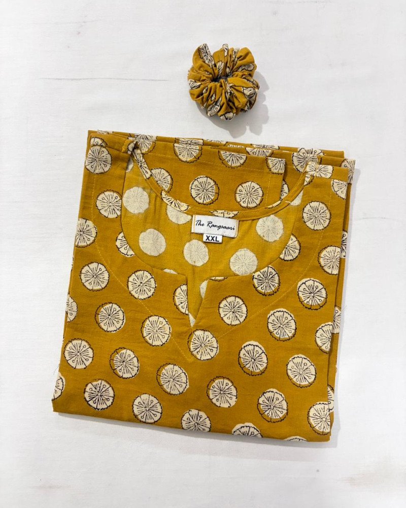 MUSTARD MOTIF BAGRU HANDBLOCK SHORT STRAIGHT KURTI