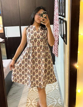 GREEN LITTLE FLORAL MOTIFS  UKIYO DRESS