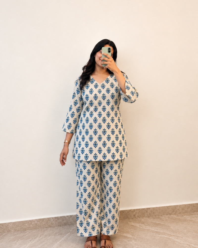 BLUE FLOWER BOOTA NIGHT SET
