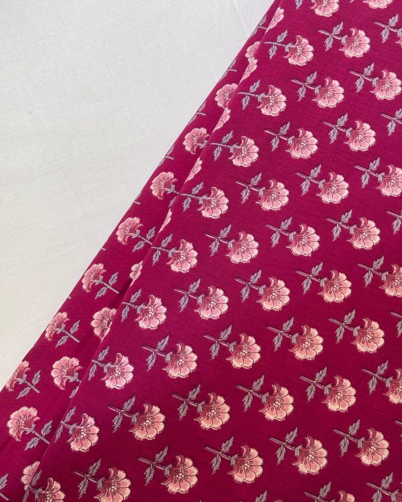 PINK FLOWER MOTIF LONG STRAIGHT KURTI