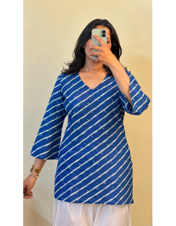 BLUE LEHERIYA SHORT STRAIGHT KURTI