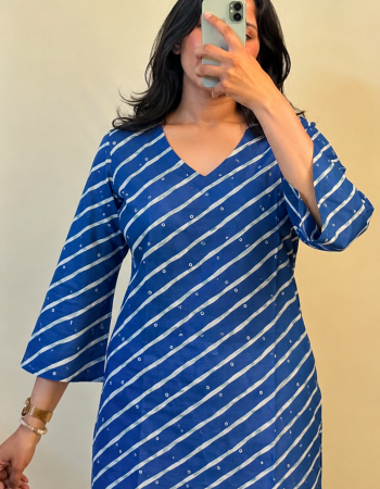 BLUE LEHERIYA SHORT STRAIGHT KURTI