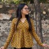 MUSTARD LITTLE MOTIF CLAIRE TOP