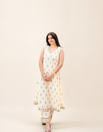 OFF WHITE YELLOW FLOWER BOOTA A LINE KURTI