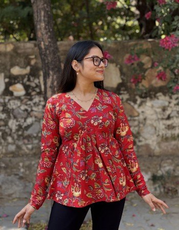 RED FLORALS CLAIRE TOP