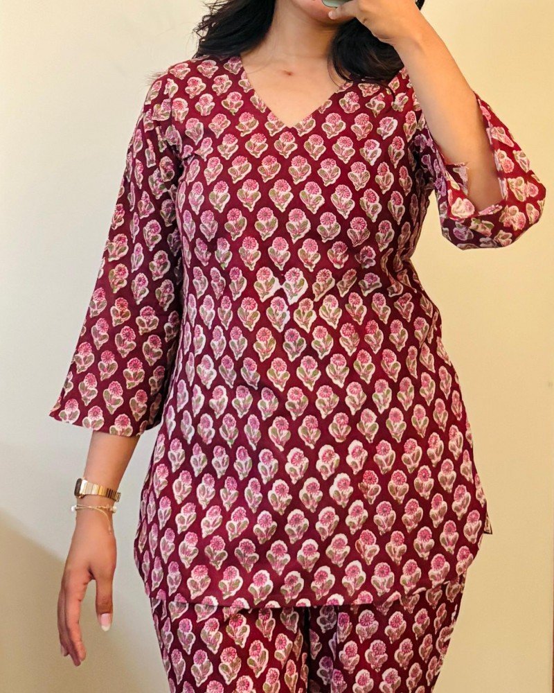MAROON MOTIF HANDBLOCK NIGHT SET
