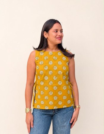MUSTARD MOTIF BAGRU HANDBLOCK PIHU TOP