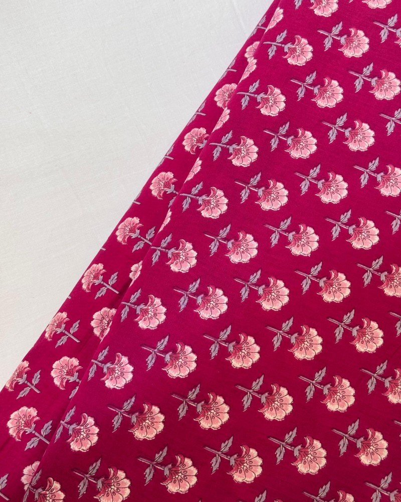 PINK FLOWER MOTIF LONG STRAIGHT KURTI