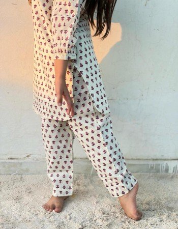 WHITE PURPLE LITTLE MOTIFS KIDS CO-ORD SET 