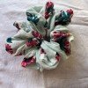 WHITE FLORAL SCRUNCHY