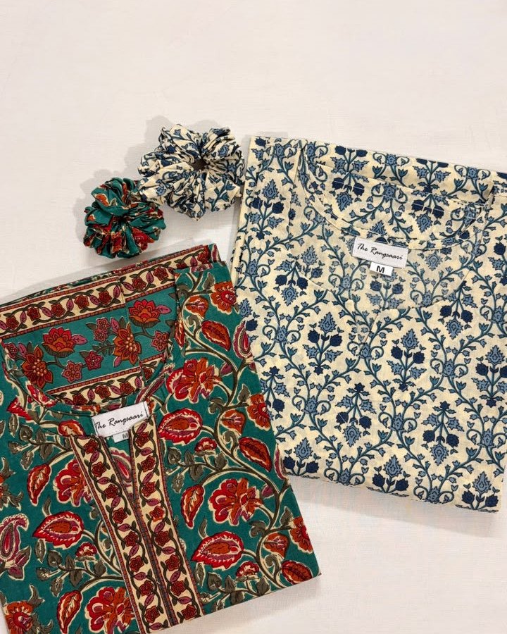 COMBO OF 2 LONG STRAIGHT KURTIS(M)